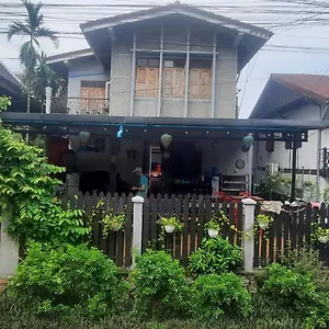 https://hostel-luangprabang-backackers.hotelsluangprabang.com